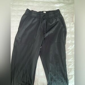 Women’s black golf pants!